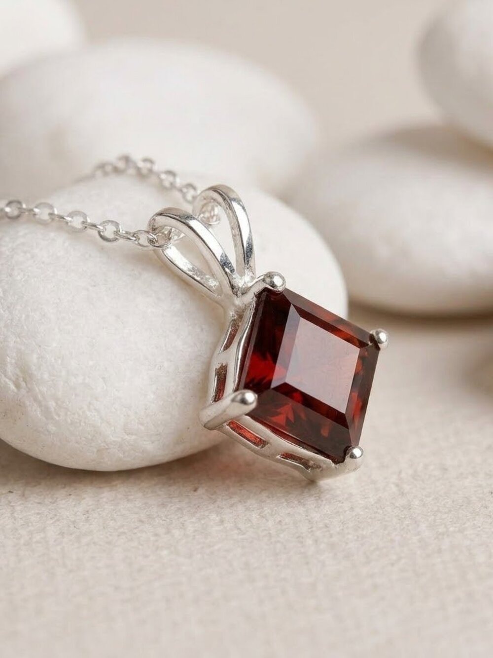 Garnet pendant for necklace in Sterling Silver 🆕
